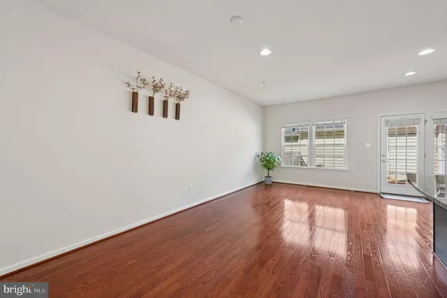 $3,100 | 22448 Bright Sky Drive, Clarksburg, MD 20871