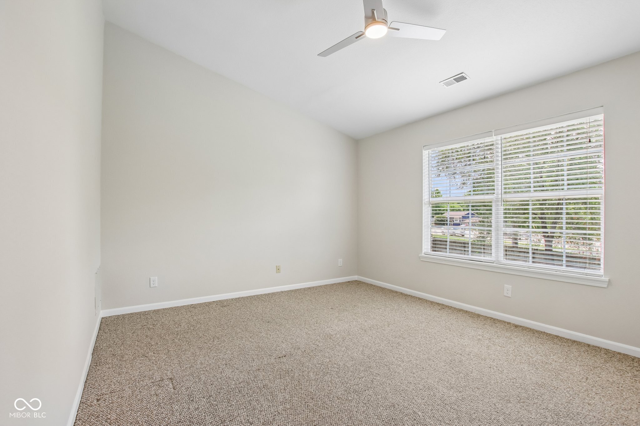 12665 Mead Court Fishers, IN 46038 - Photo 13 of 32