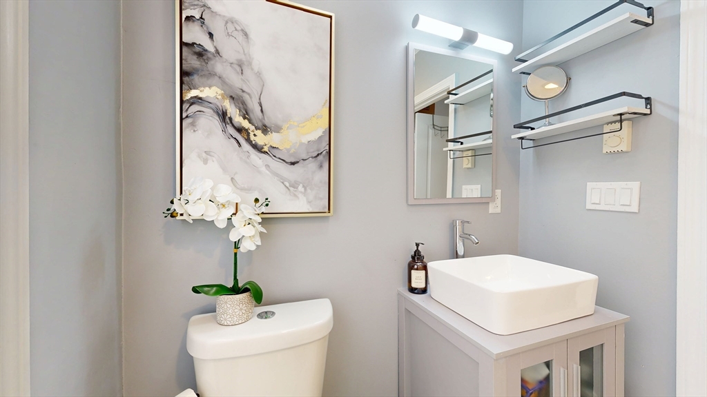 69 Forest Street, Unit 2 Watertown, MA 02472 - Photo 15 of 23