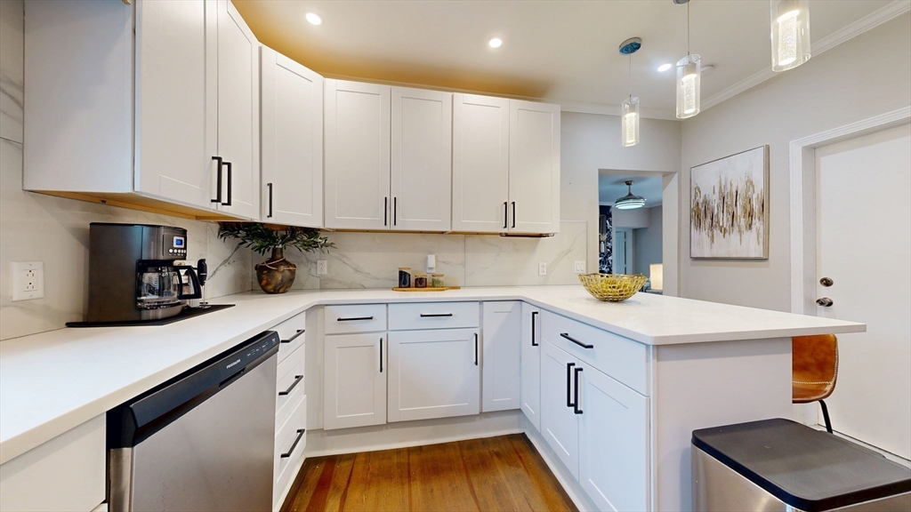 69 Forest Street, Unit 2 Watertown, MA 02472 - Photo 8 of 23