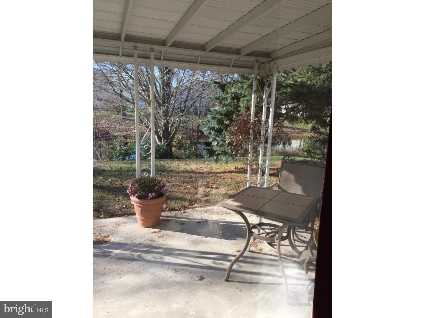 10 Windsor Road Southampton, NJ 08088 - Photo 20 of 20 Patio