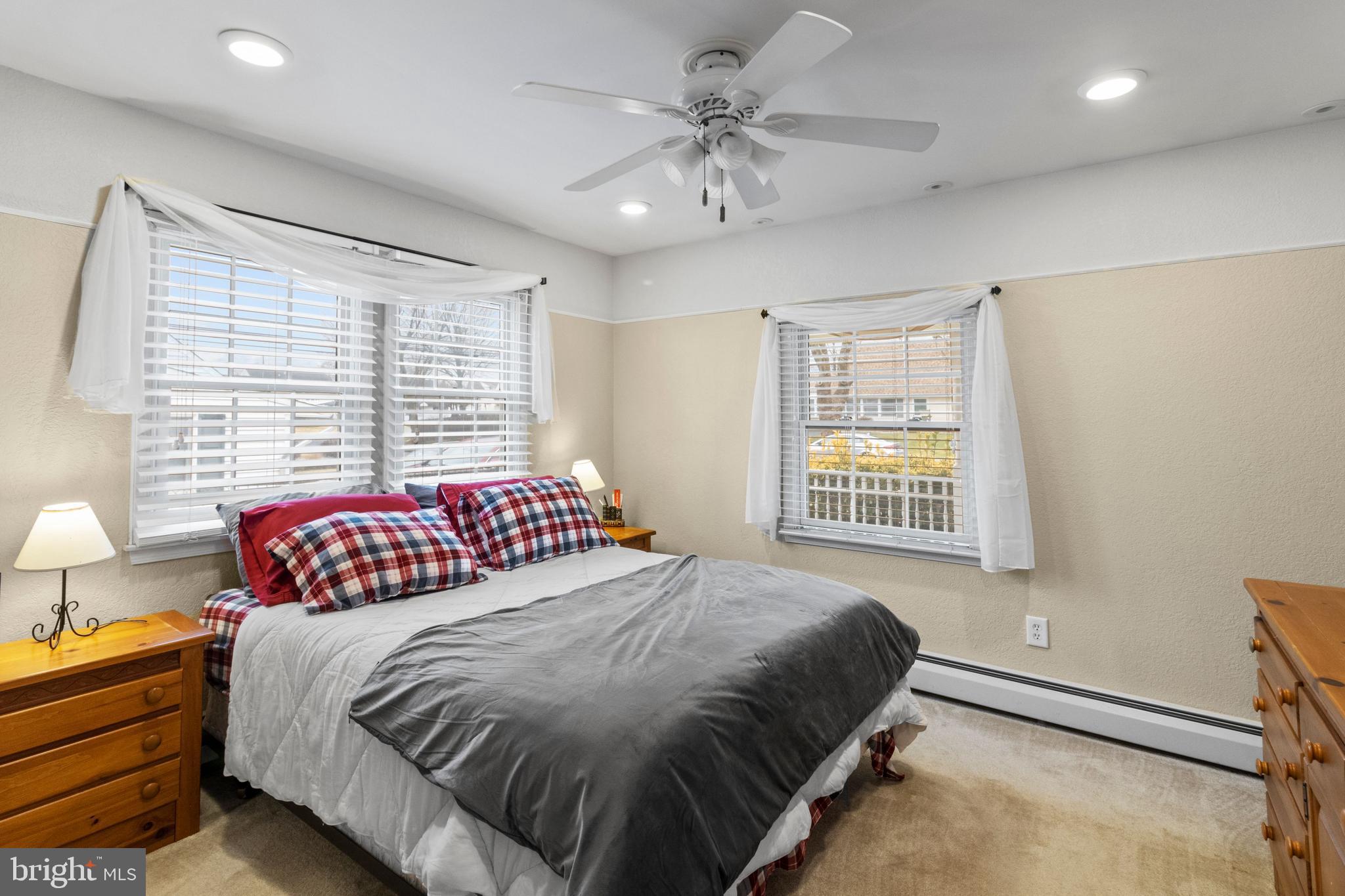 10 Cotton Road Levittown, PA 19057 - Photo 19 of 34 The master bedroom located on the first floor!