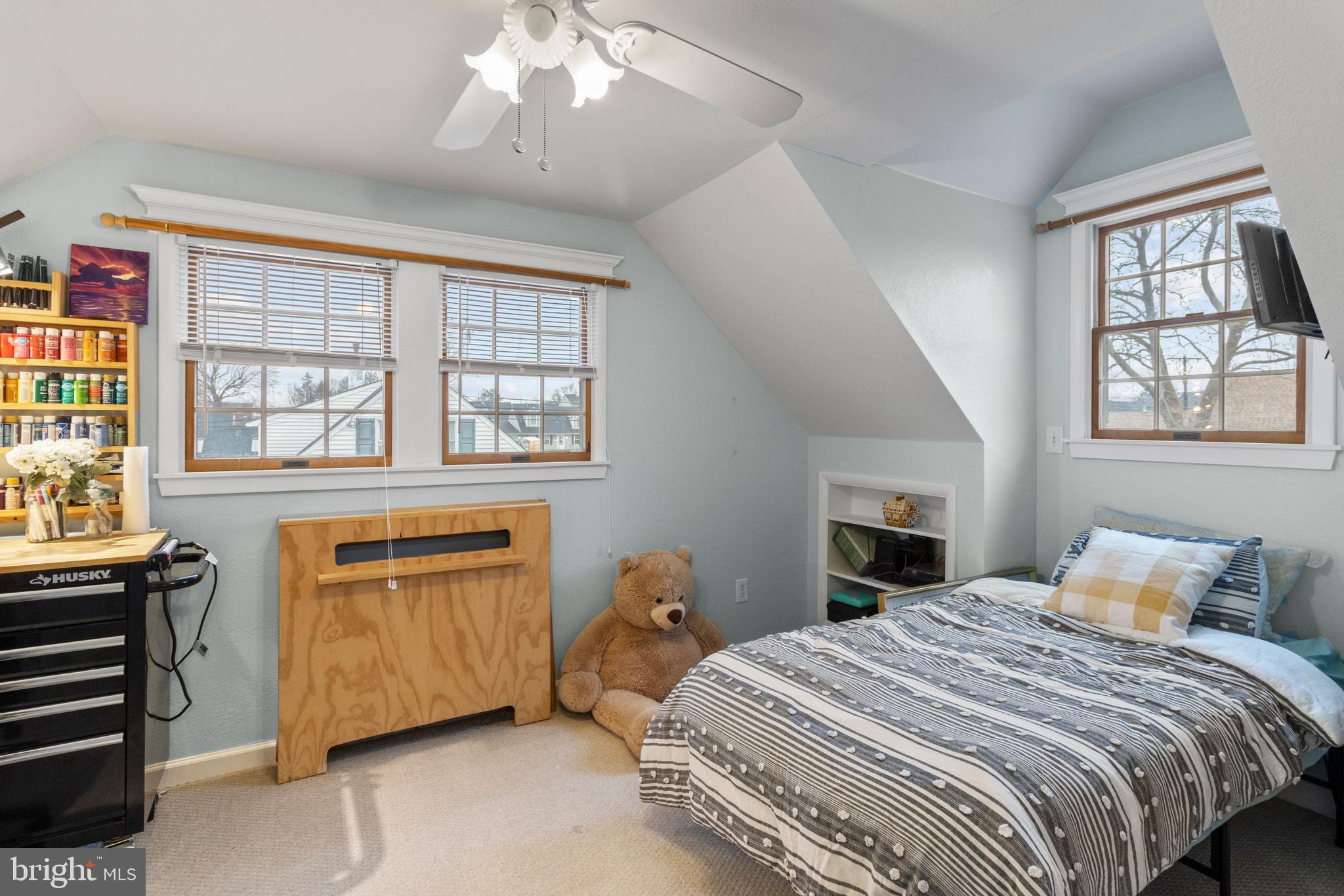 10 Cotton Road Levittown, PA 19057 - Photo 23 of 34 the 2nd bedroom with lots of natural light