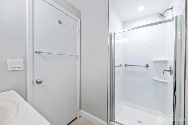 $2,350 | 177A Rossmoor Drive, Unit B, Monroe Township, NJ 08831