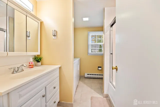 $2,350 | 177A Rossmoor Drive, Unit B, Monroe Township, NJ 08831