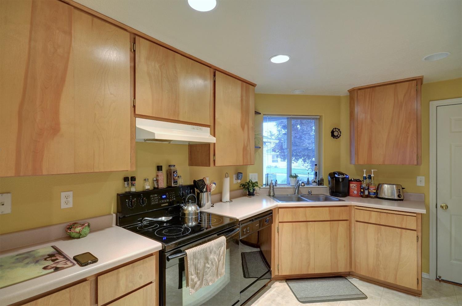 417 Montclair Way Eagle Point, OR 97524 - Photo 6 of 16 Additional Photo