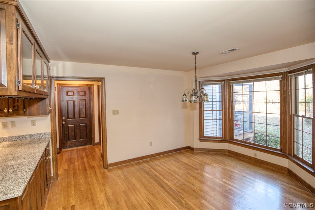 9620 Old Forge Road Providence Forge, VA 23140 - Photo 15 of 39 Breakfast Nook with Bay Window