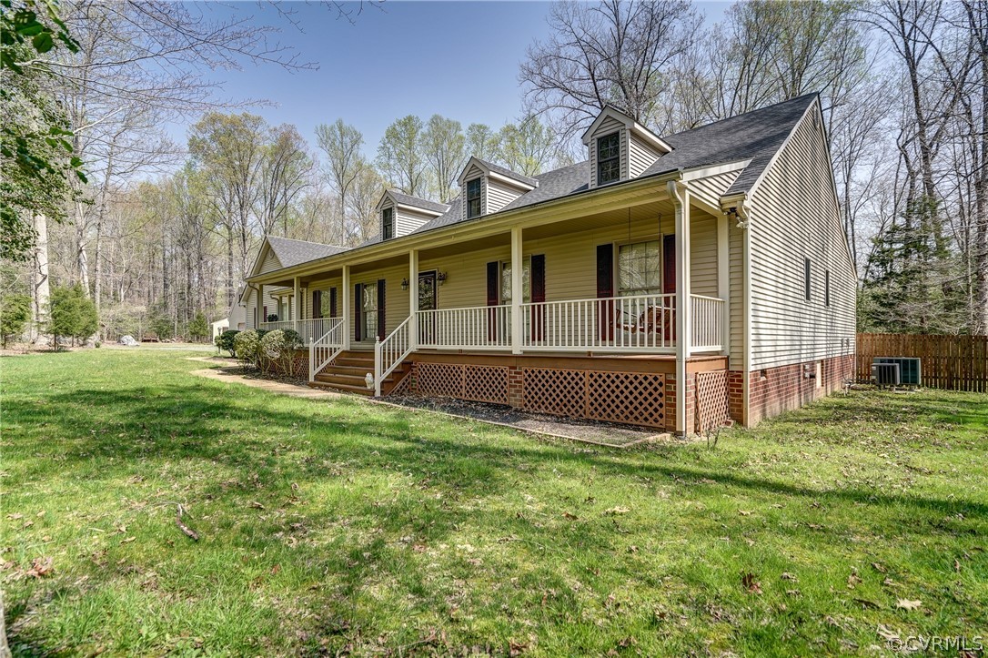 9620 Old Forge Road Providence Forge, VA 23140 - Photo 3 of 39 View of the front and right side of the house that