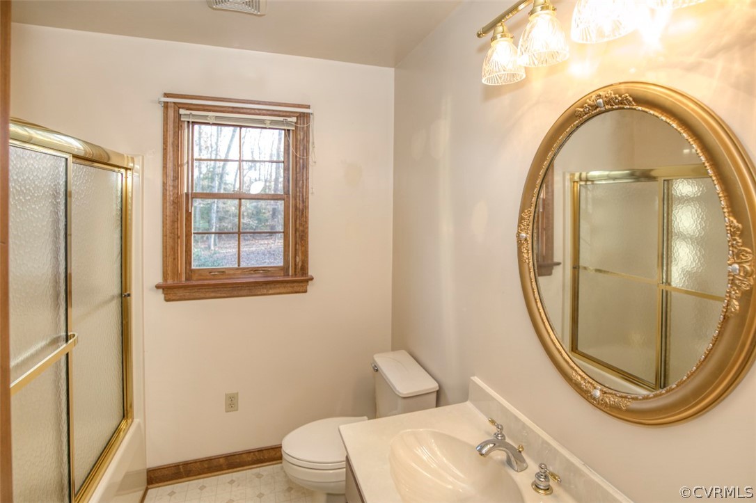 9620 Old Forge Road Providence Forge, VA 23140 - Photo 34 of 39 Second Full Bathroom