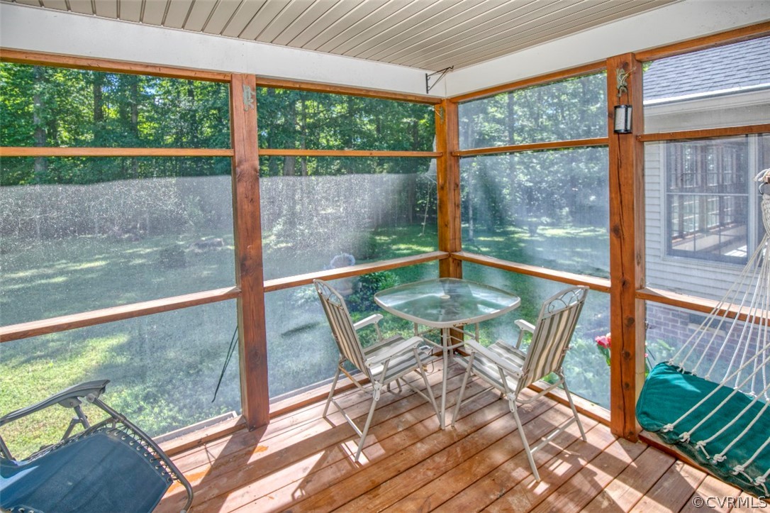 9620 Old Forge Road Providence Forge, VA 23140 - Photo 39 of 39 Rear Screened in Deck
