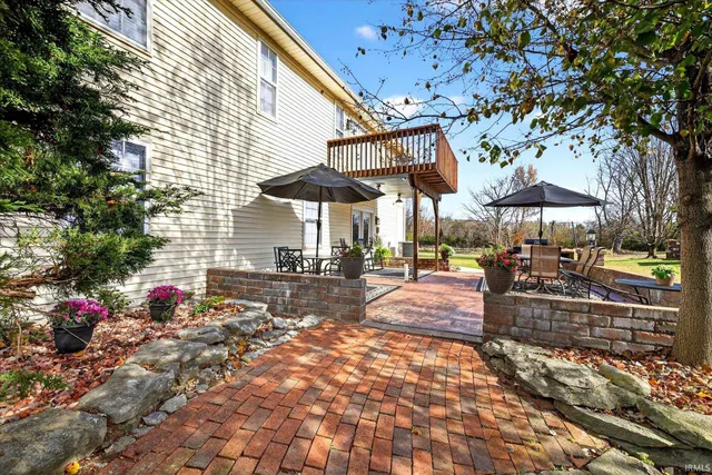 $559,000 | 1217 Woodhill Drive, Bloomington, IN 47403