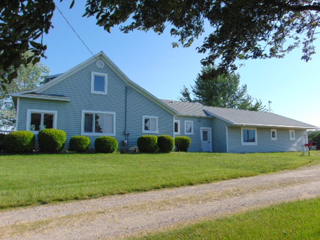 8385 North Wisner Road Breckenridge, MI 48615 - Photo 1 of 63 1875304.JPG