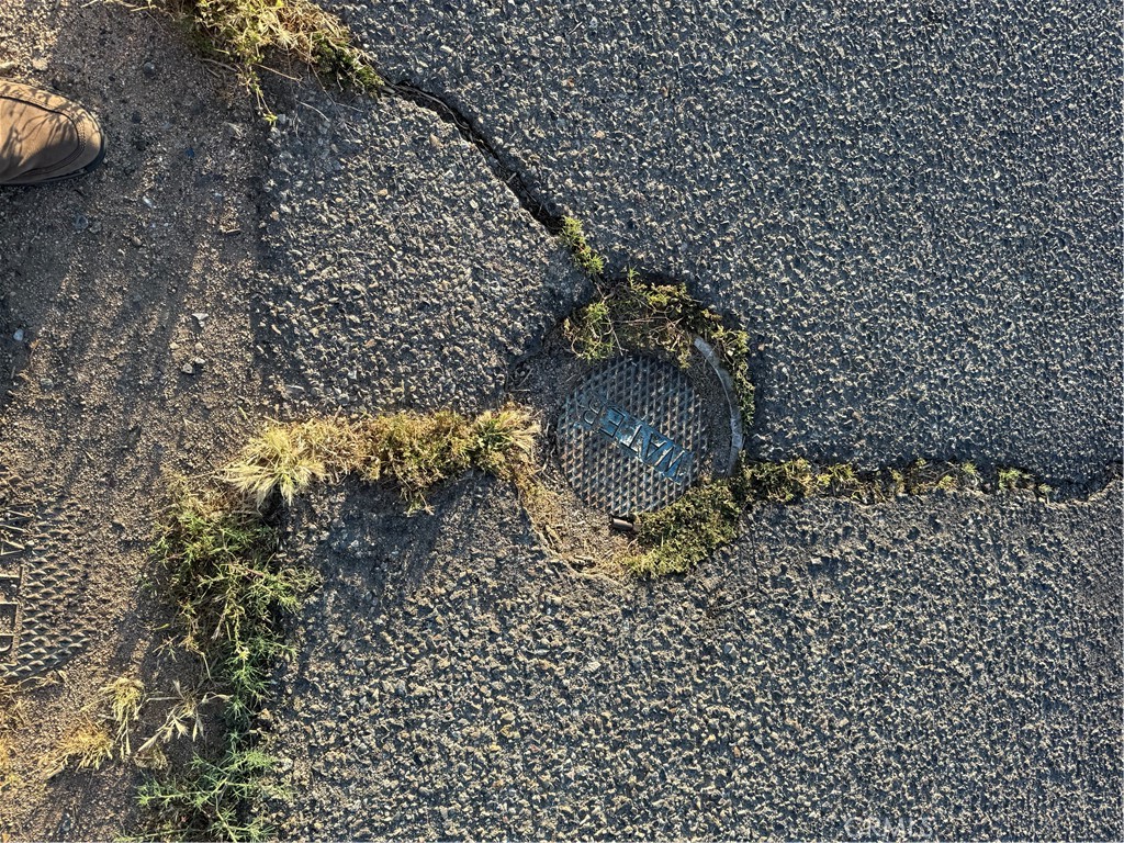 22449 Ottawa Road Apple Valley, CA 92308 - Photo 5 of 7