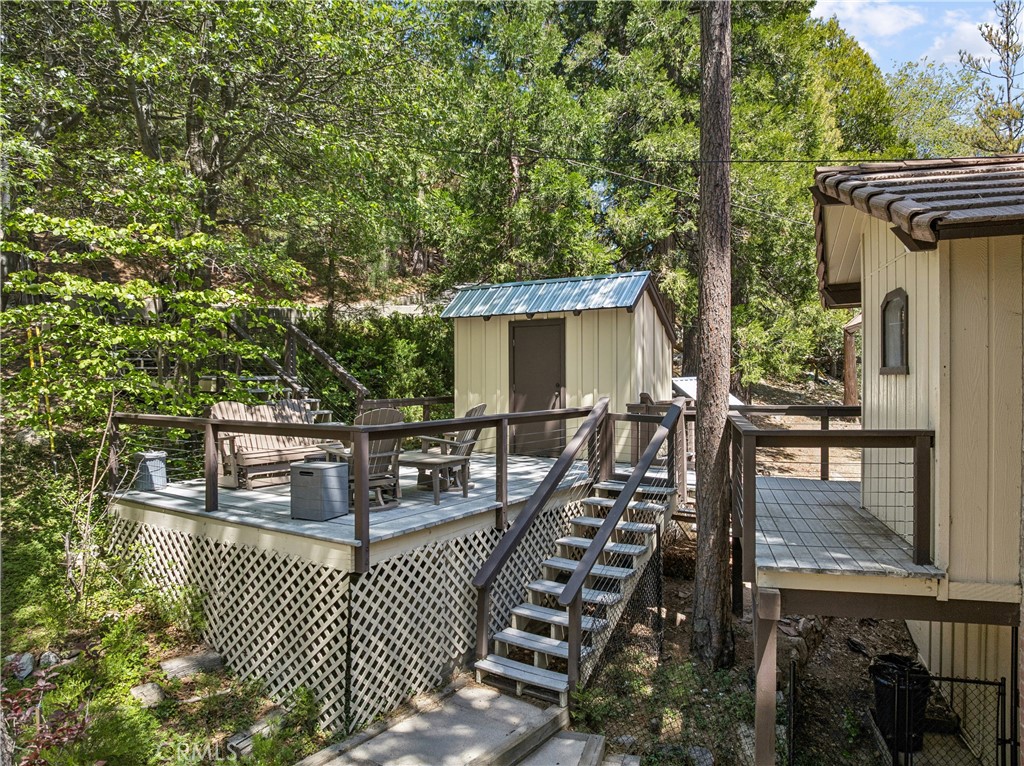 686 Grass Valley Road Lake Arrowhead, CA 92352 - Photo 45 of 55