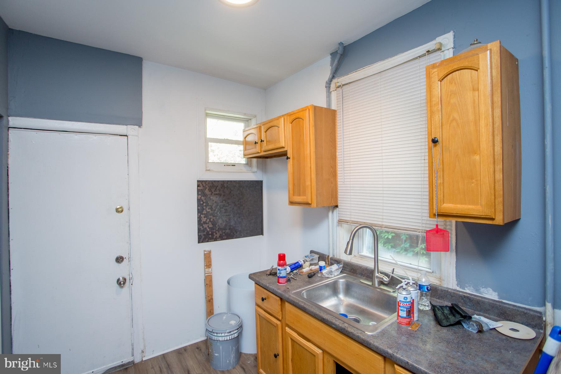 5849 Springfield Avenue Philadelphia, PA 19143 - Photo 18 of 51