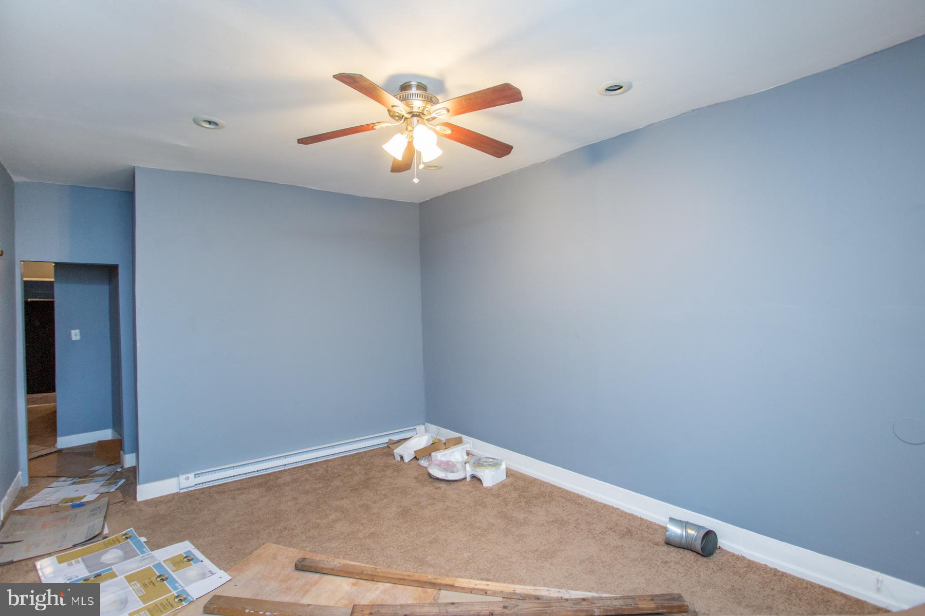 5849 Springfield Avenue Philadelphia, PA 19143 - Photo 9 of 51