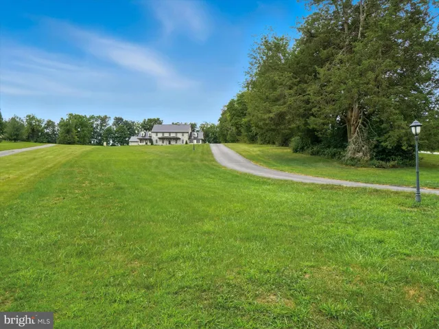 $940,750 | 160 Vida Lane, Dover, PA 17315