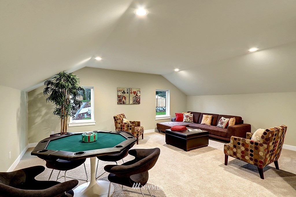 18811 10th Drive Southeast Bothell, WA 98012 - Photo 12 of 19