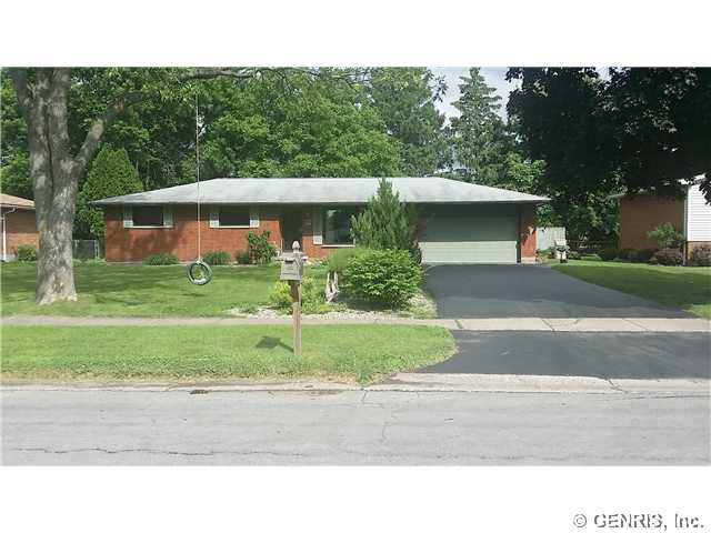104 Towngate Road Greece, NY 14626 - Photo 1 of 1 Exterior Front Beautiful Curb Appeal