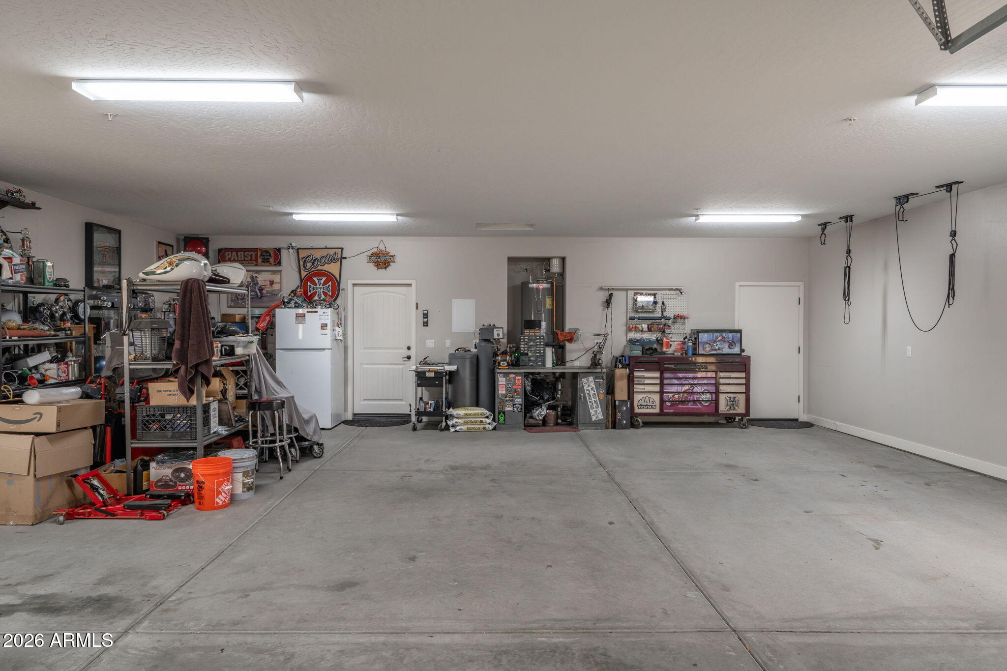 15140 East Countryside Road Mayer, AZ 86333 - Photo 43 of 67 a view of a room with gym equipment