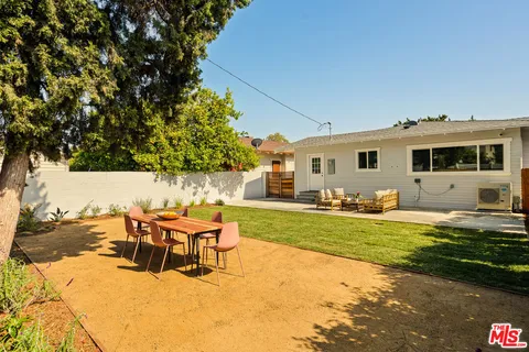 $949,000 | 1857 West 41st Street, Los Angeles, CA 90062