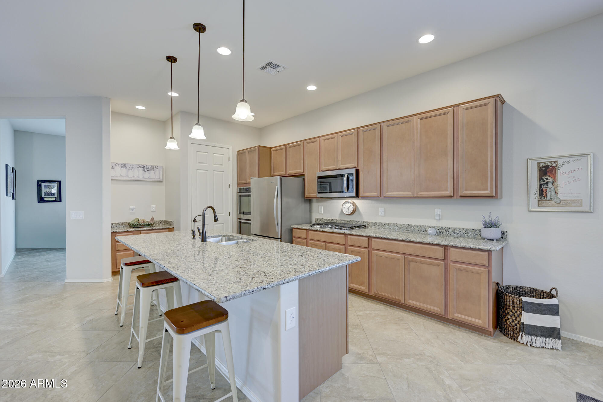 41725 West Springtime Road Maricopa, AZ 85138 - Photo 10 of 44 41929 W Springtime Rd-16
