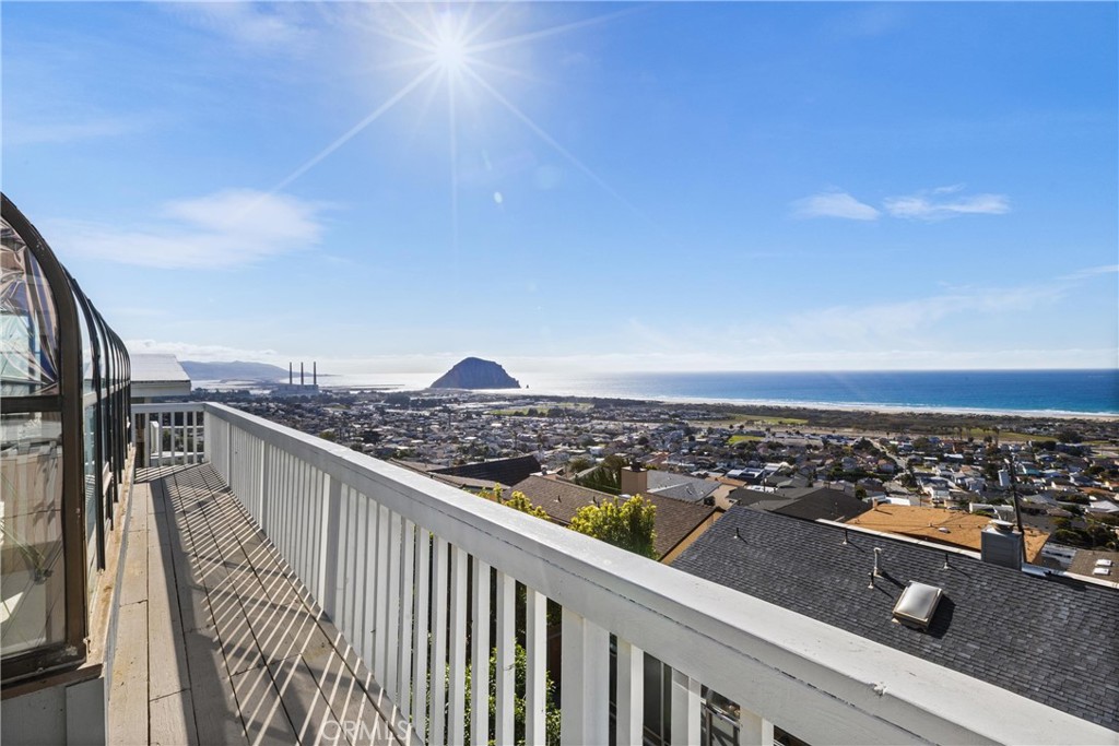 2631 Nutmeg Avenue Morro Bay, CA 93442 - Photo 25 of 39 a view of city from balcony