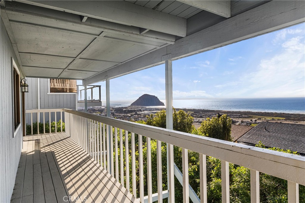 2631 Nutmeg Avenue Morro Bay, CA 93442 - Photo 28 of 39 a view of a city street from a balcony
