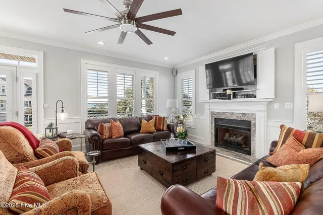 $939,000 | 119 Pintail Lane, Harkers Island, NC 28531