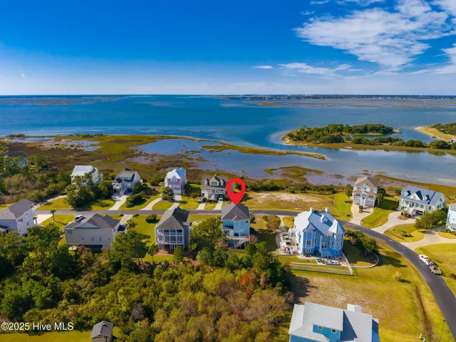 $939,000 | 119 Pintail Lane, Harkers Island, NC 28531
