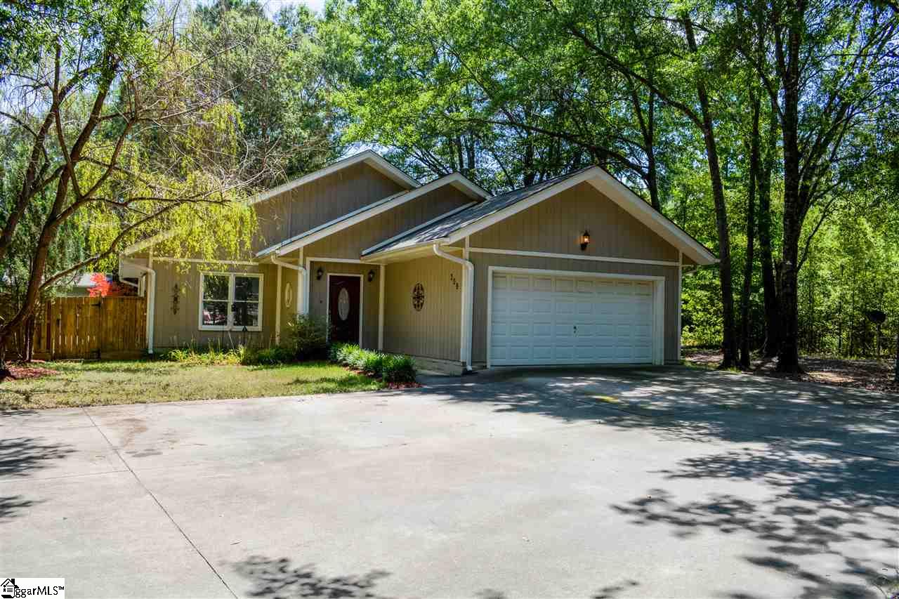 309 Wilson Bridge Road Fountain Inn, SC 29644 - Photo 2 of 26