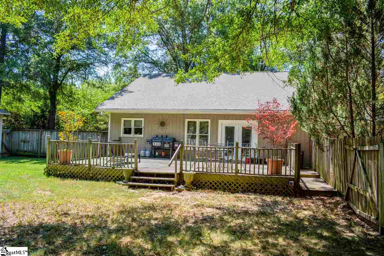 309 Wilson Bridge Road Fountain Inn, SC 29644 - Photo 5 of 26