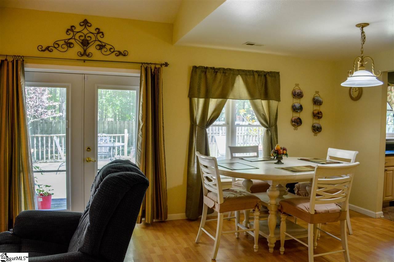 309 Wilson Bridge Road Fountain Inn, SC 29644 - Photo 10 of 26