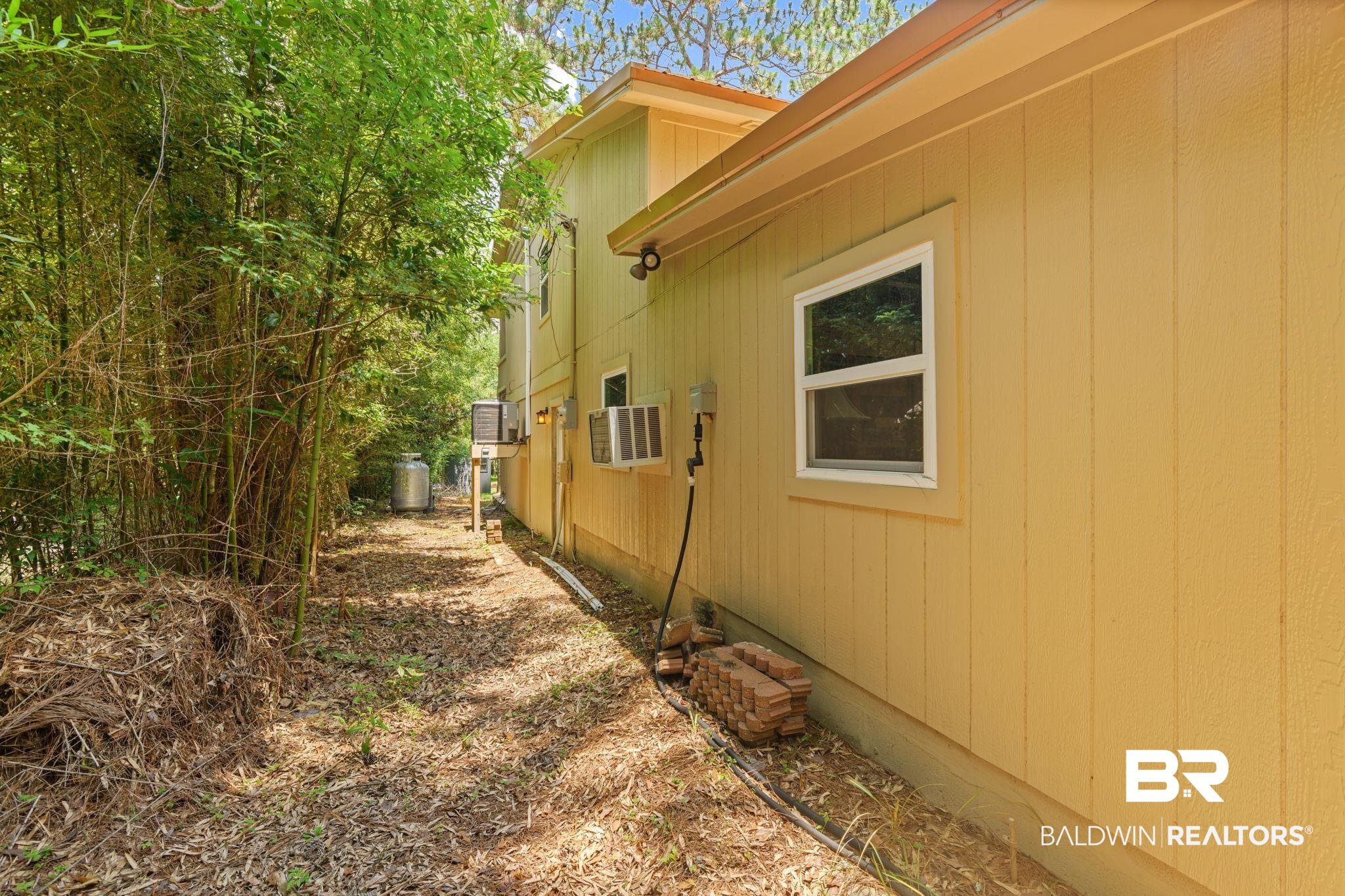 17891 River Road Summerdale, AL 36580 - Photo 5 of 76