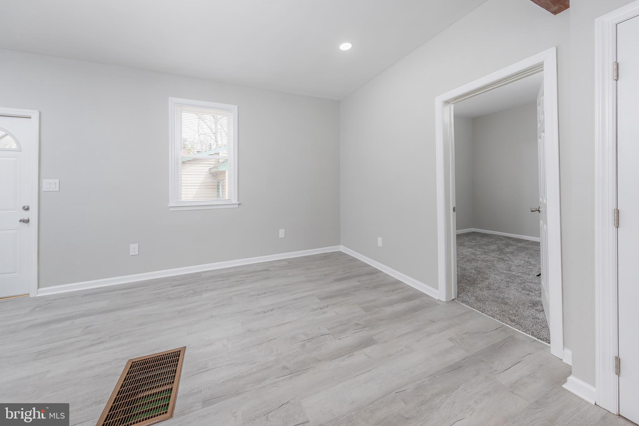 33 Point Breeze Avenue Clementon, NJ 08021 - Photo 10 of 17 Gallery Image 10