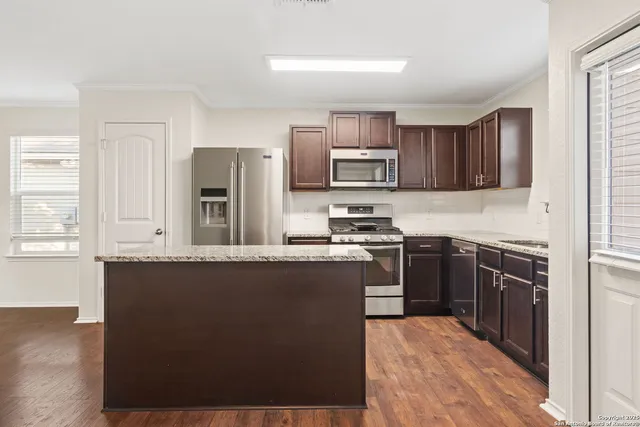 $1,575 | 14716 Hooded Merganser, San Antonio, TX 78253