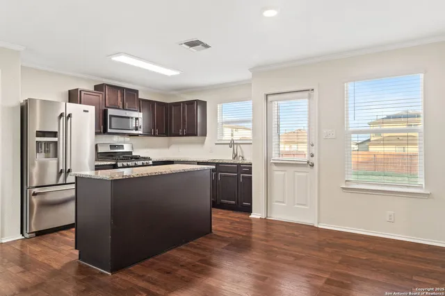 $1,575 | 14716 Hooded Merganser, San Antonio, TX 78253