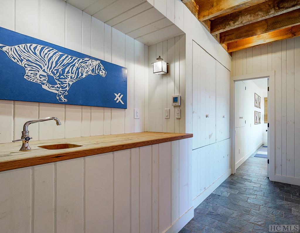 430 Satulah Road Highlands, NC 28741 - Photo 37 of 49 Gallery Image 37