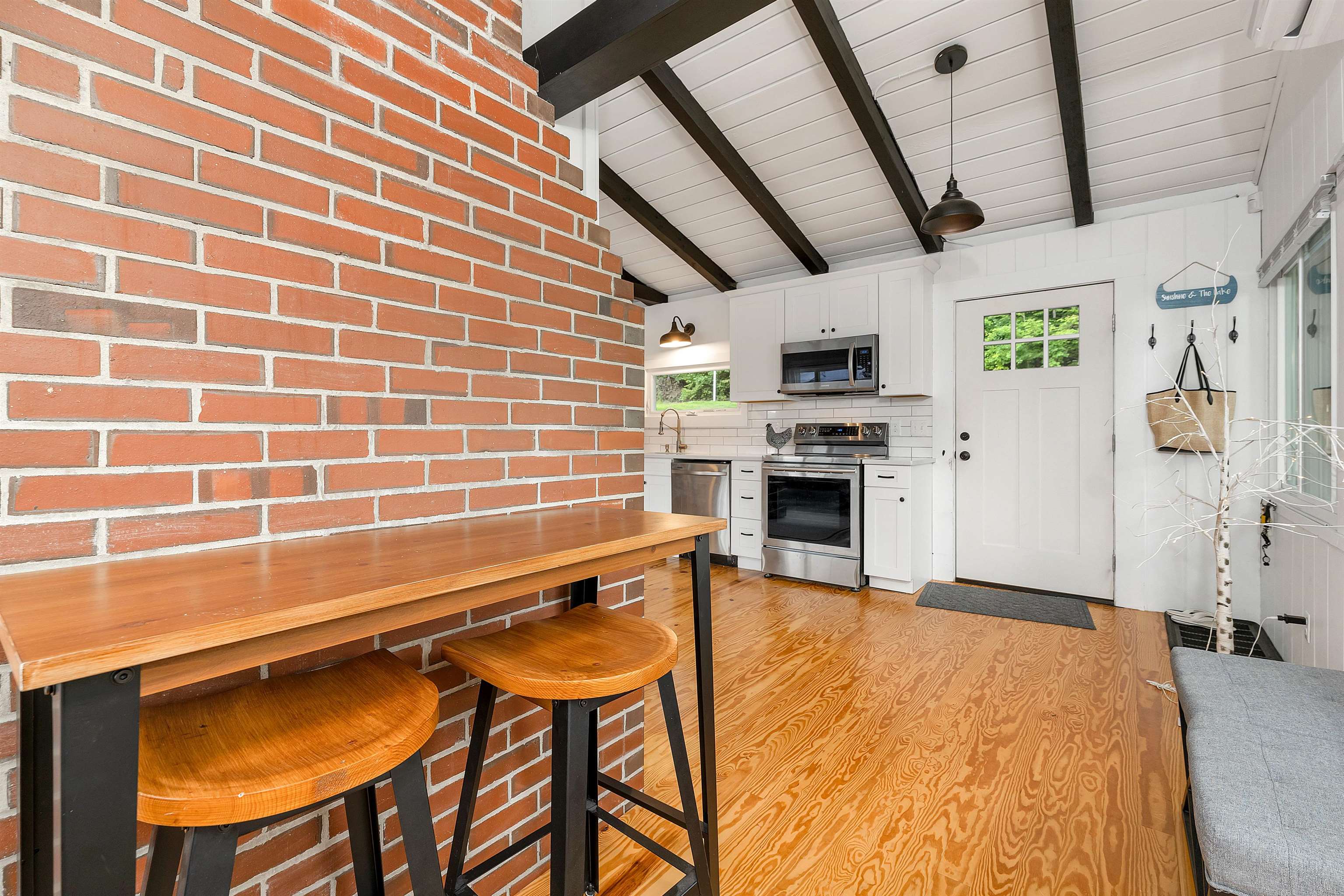 70 Crescent Drive Barnstead, NH 03225 - Photo 4 of 30