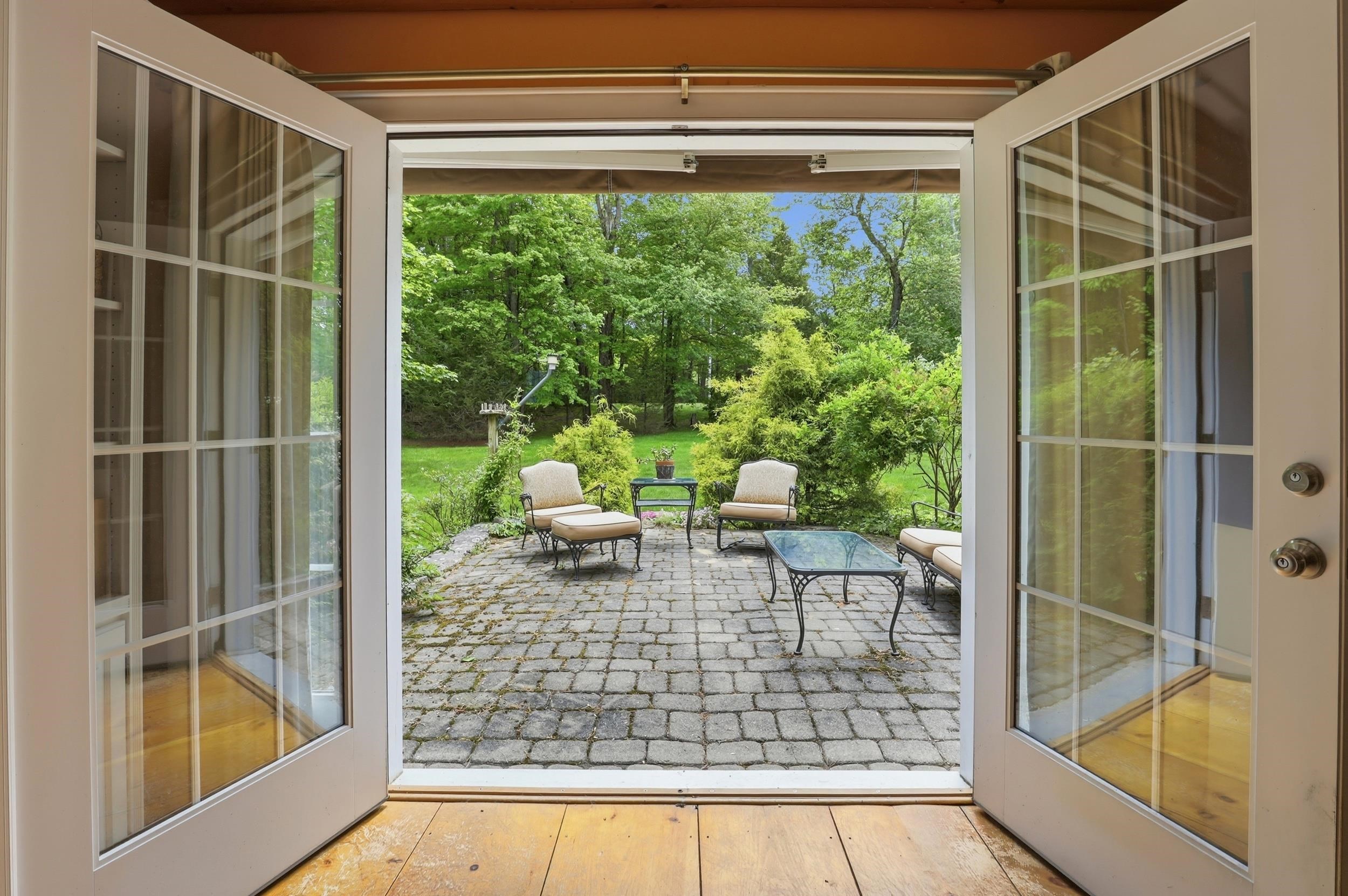 28 Island Road Deerfield, NH 03037 - Photo 10 of 52