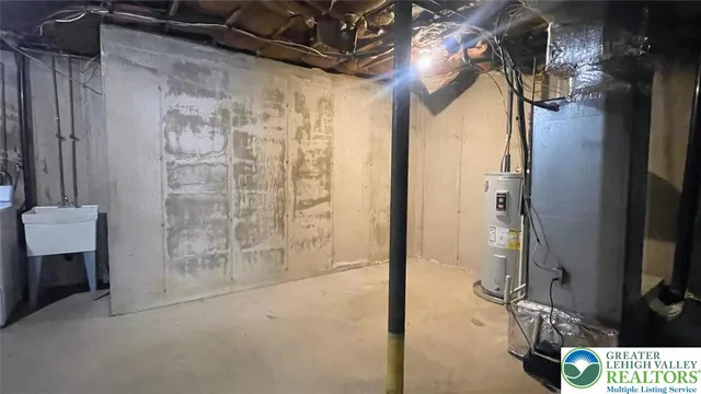 $2,400 | 1808 Bent Pine Hill, Fogelsville, PA 18051