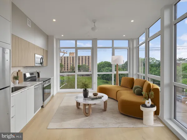 $2,590 | 815 Poplar Street, Unit C, Philadelphia, PA 19123