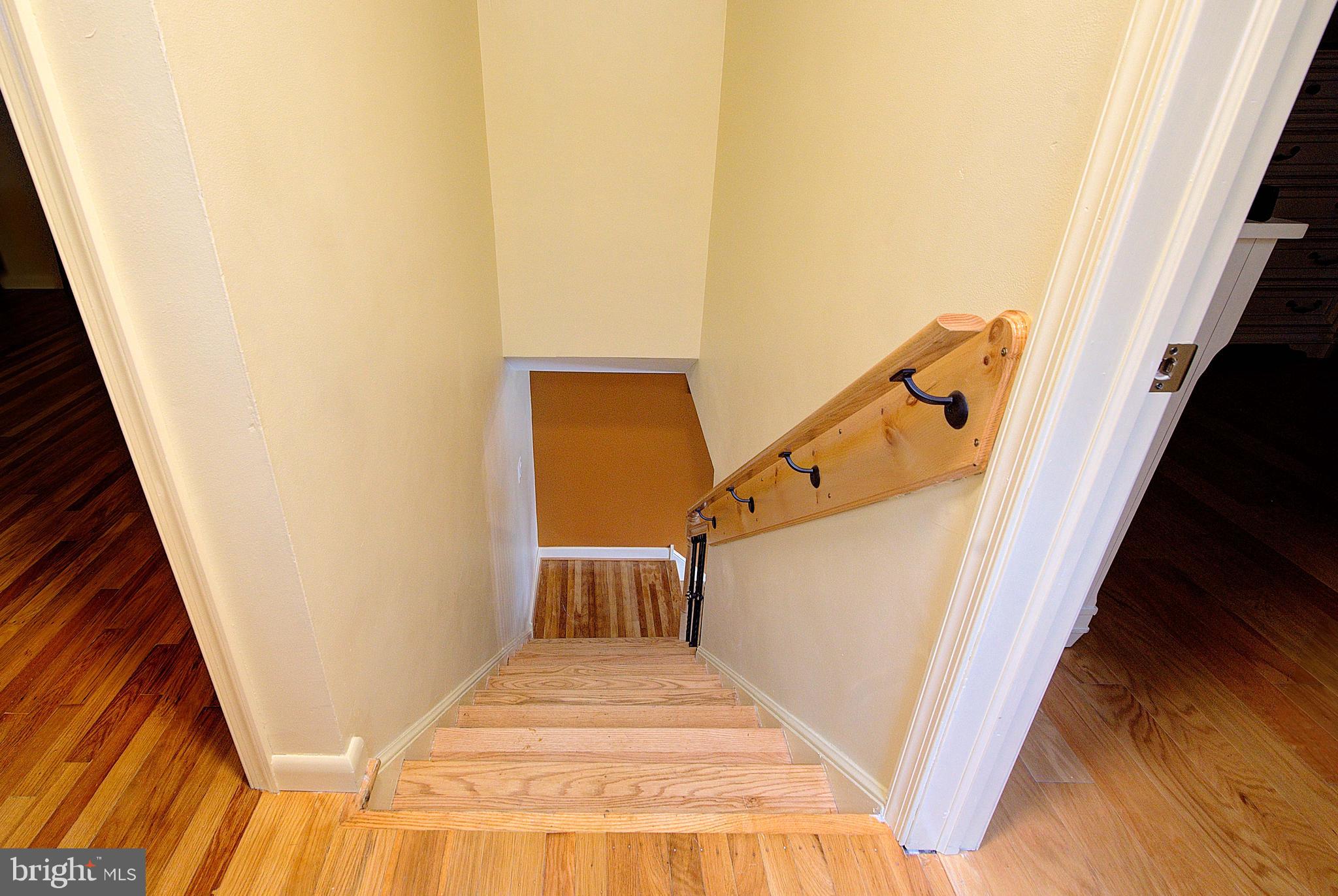 1367 Adair Road Brookhaven, PA 19015 - Photo 23 of 34 a view of entryway
