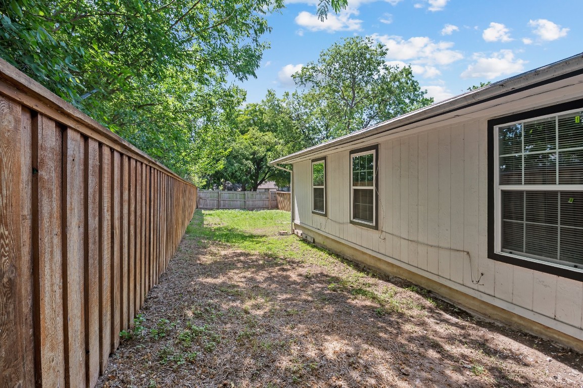 7617 Meador Avenue, Unit A Austin, TX 78752 - Photo 18 of 21 a view of back yard of the house