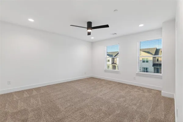 $2,900 | 8901 Lowell Street, Rowlett, TX 75089