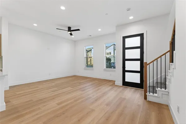 $2,900 | 8901 Lowell Street, Rowlett, TX 75089