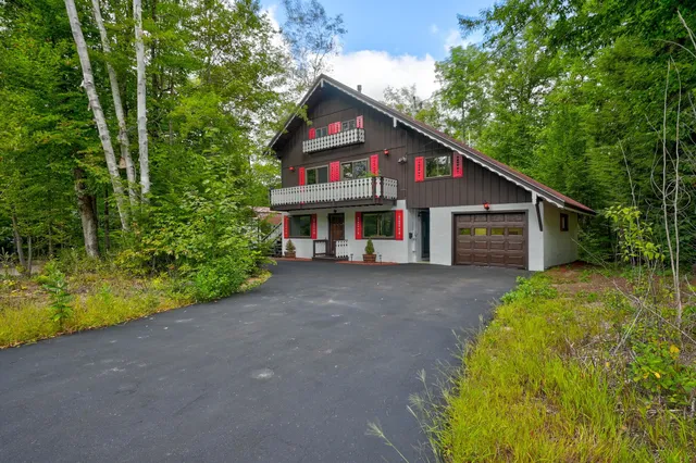 $649,000 | 65 Mittenwald Strasse, Bartlett, NH 03838