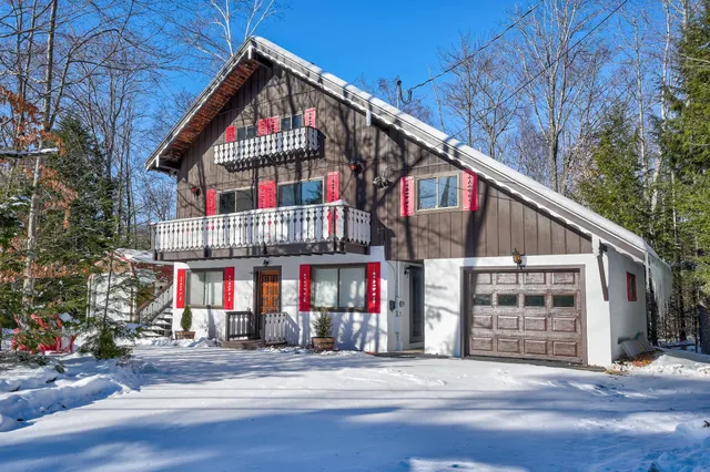 $649,000 | 65 Mittenwald Strasse, Bartlett, NH 03838
