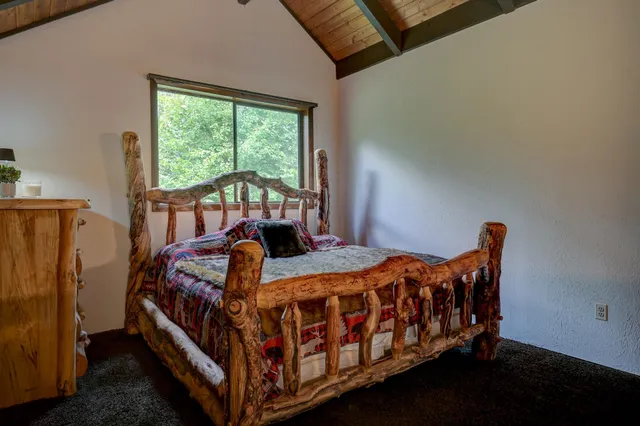 $649,000 | 65 Mittenwald Strasse, Bartlett, NH 03838