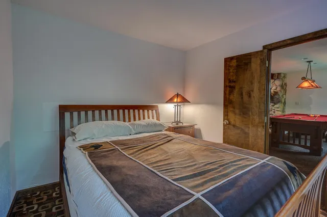 $649,000 | 65 Mittenwald Strasse, Bartlett, NH 03838